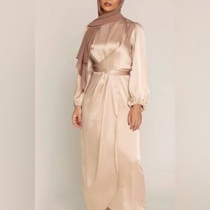 Juliana Veiled Collection Modest Tie Long Sleeve Women’s XL Juliett Gown Dusty